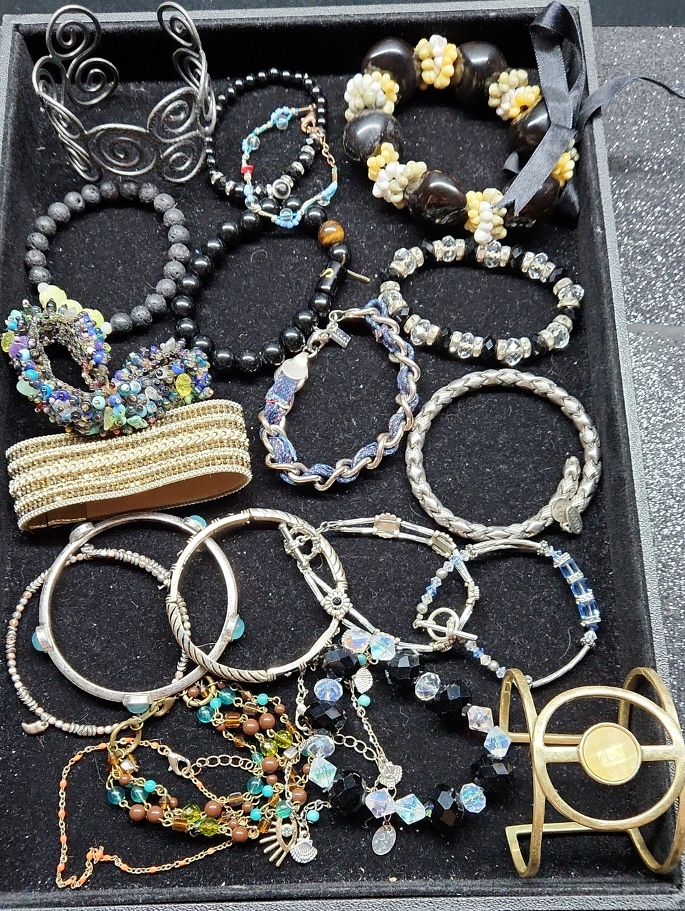 Women's Mixed Bracelet Bundle in Black, Gold, Silver and Multicolor
